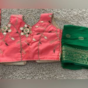 NWOT 3 piece kids lehenga choli in size 24
